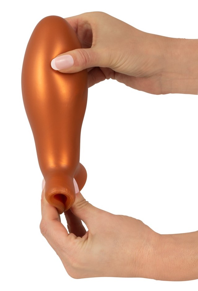 Big & Soft Butt Plug with suction cup 16 cm