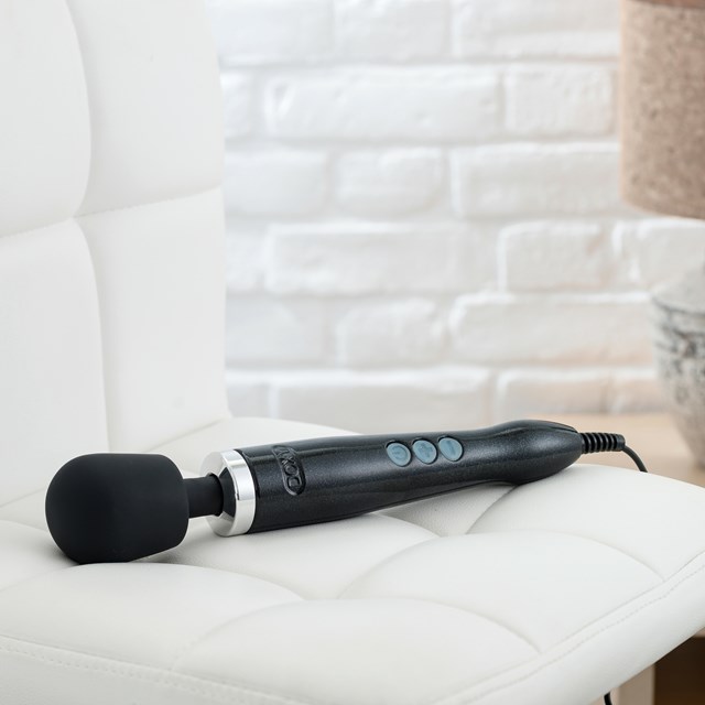 Die Cast Extra Kraftfull Wand Massager - Black