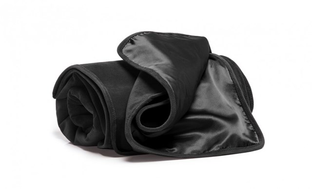 Fascinator Throw