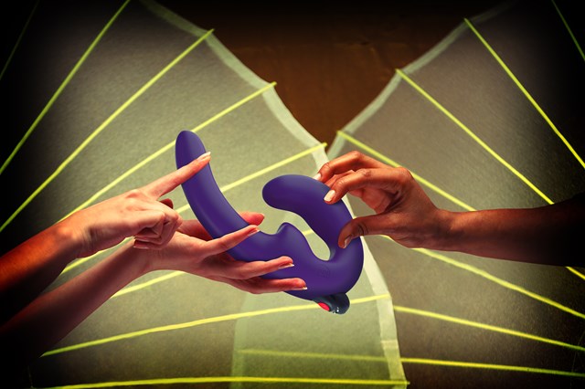 Share Vibe - Rechargeable Strapless Strap-on