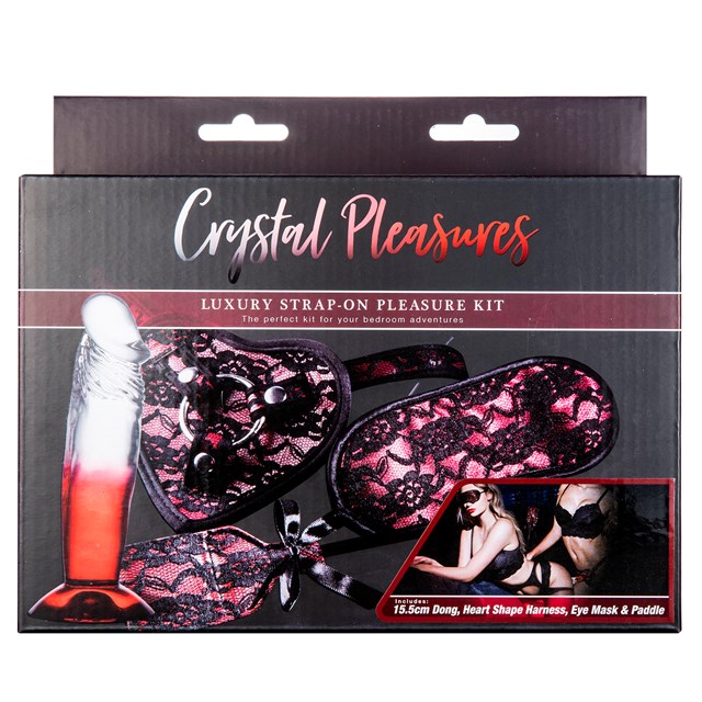 Luxury Strap-on Pleasure Kit - 15.5 cm Dildo