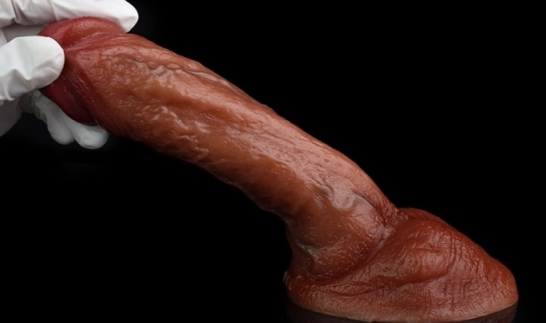 RealCockz Alexyo Dildo 22 cm