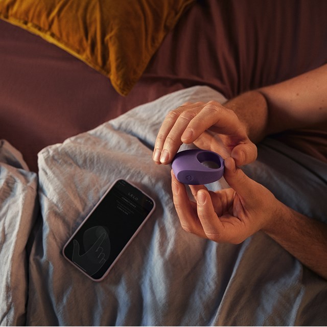 Tor 3 Vibrating Penis ring - Black