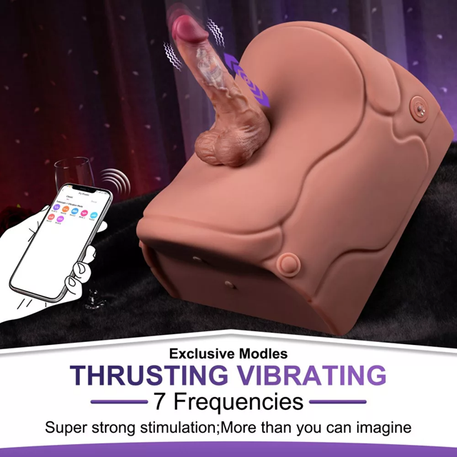 Brendas Saddle Thrusting Dildo